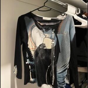 Woman’s face blouse